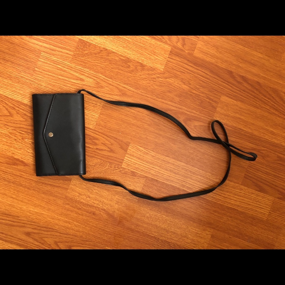 Target crossbody